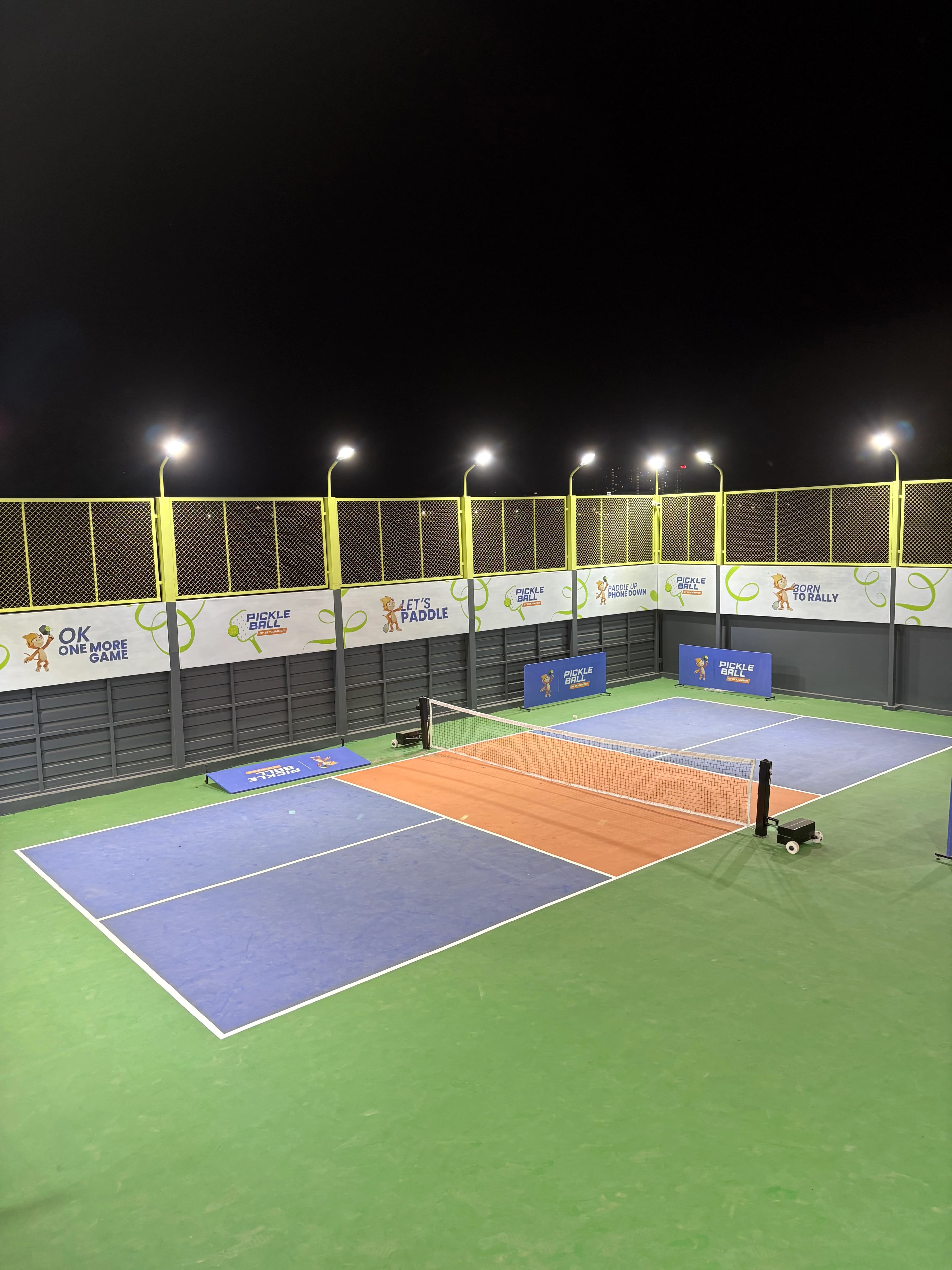 Court 3 Court 3