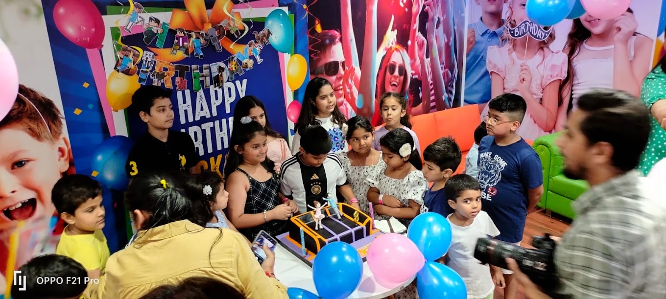 From Cake to Airtime: What to Expect at a Trampoline Park Birthday Party