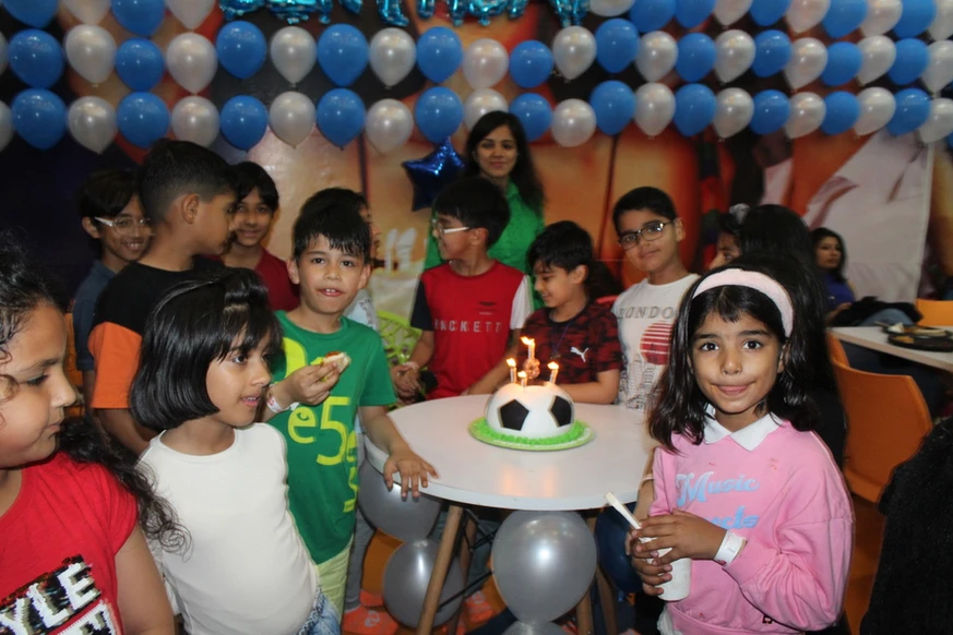Planning a Stress-Free Birthday Party? Let SkyJumper Do the Work!